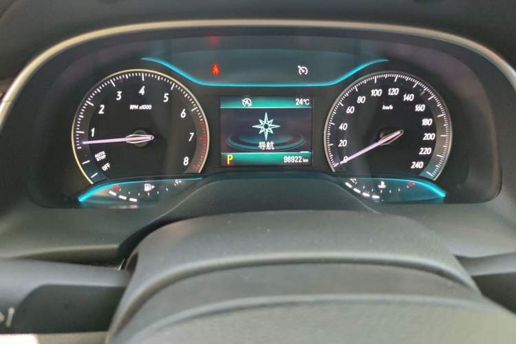 Used Buick GT 2016 18T Dual-Clutch Luxury Model Odometer Close Up