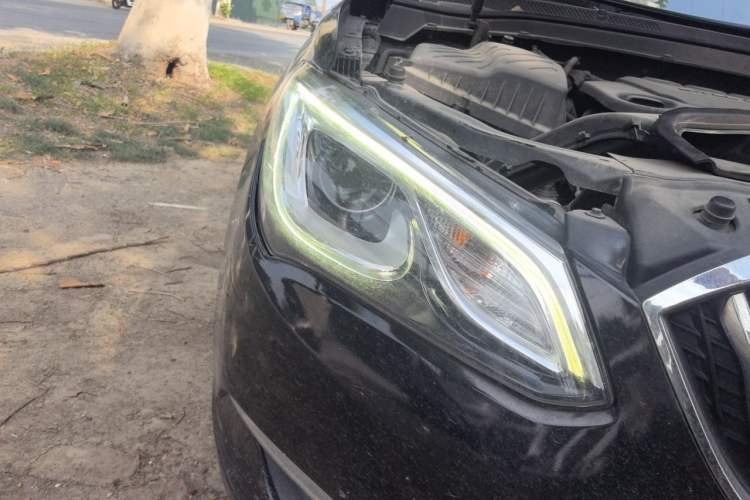 Used Buick GT 2016 15N Automatic Elite Edition Right Front Headlight