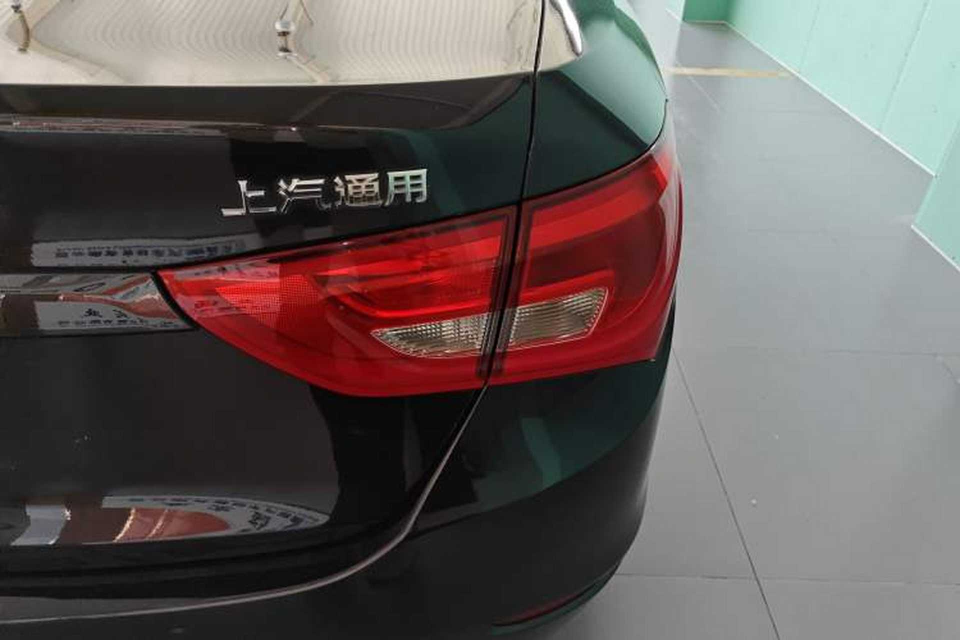 Used Buick GT 2016 15N Manual Elite Edition Right Rear Taillight