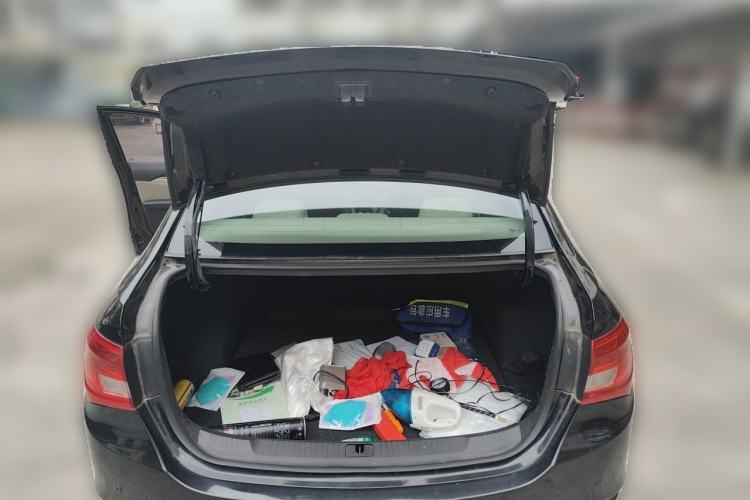 Used Buick GT 2016 15N Manual Entry-Level Trim Trunk