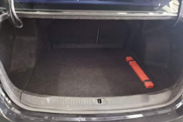 Used Buick GT 2016 15N Manual Elite Edition Trunk