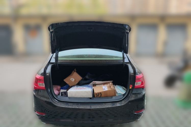 Used Buick GT 2016 15N Automatic Entry-Level Trim Trunk
