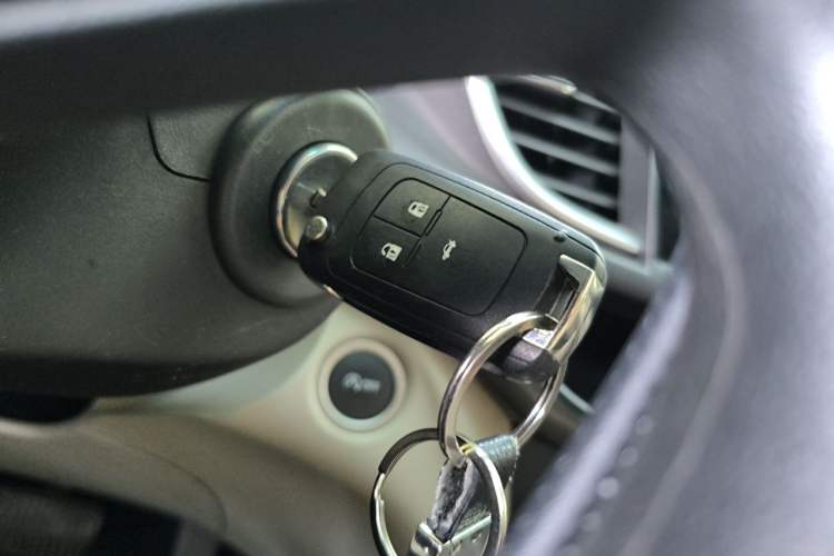Used Buick GT 2016 15N Automatic Elite Edition Vehicle Key