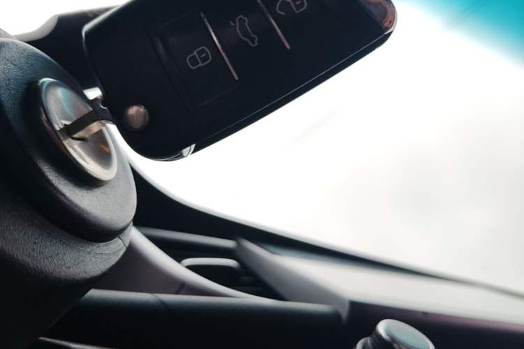 Used Buick GT 2016 15N Automatic Elite Edition Vehicle Key