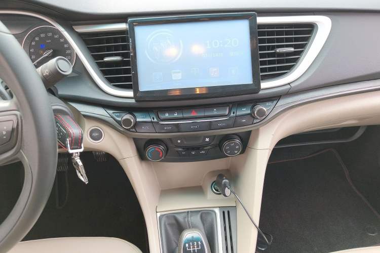 Used Buick GT 2016 15N Manual Elite Edition Audio And AC Panel