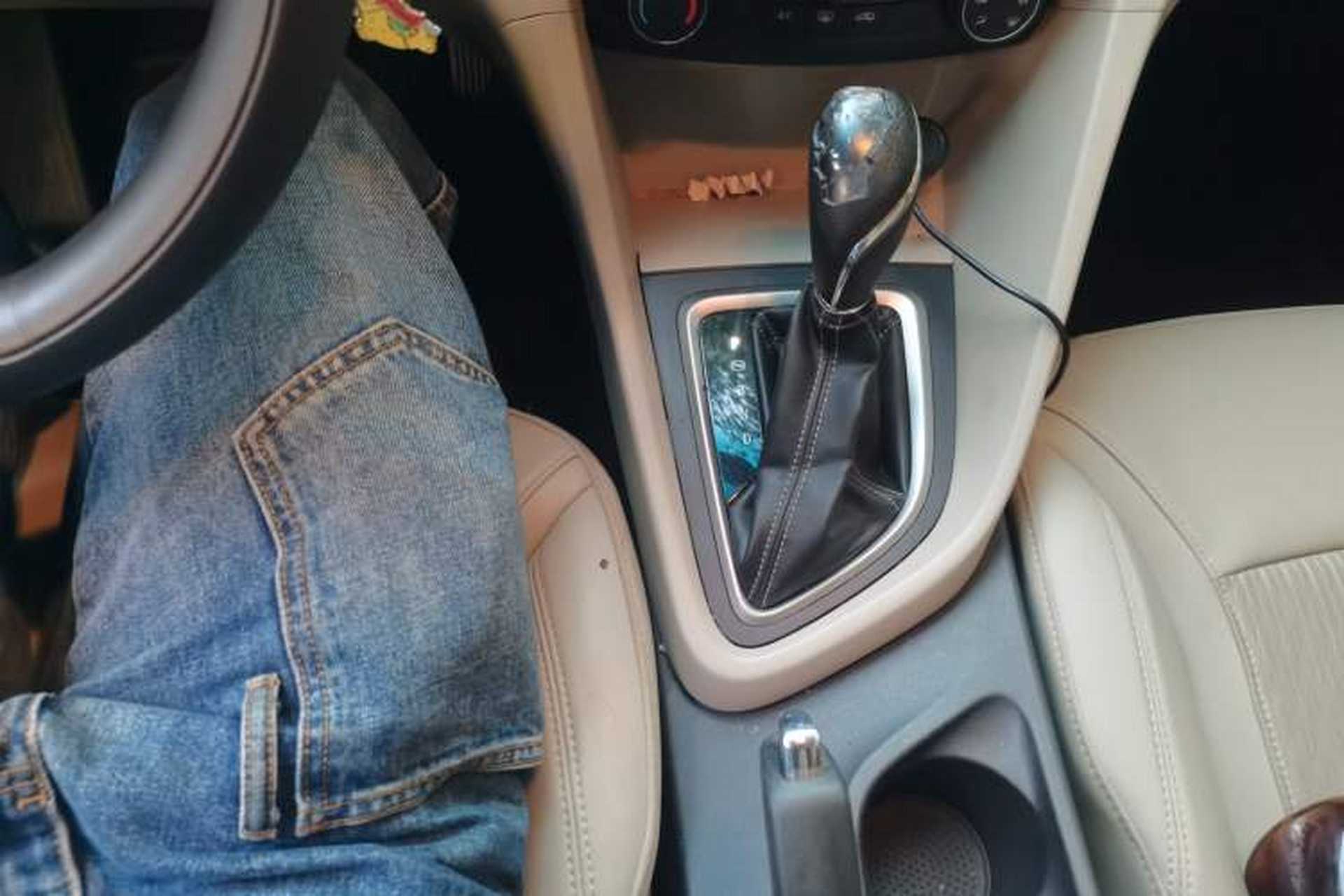 Used Buick GT 2016 15N Automatic Elite Edition Gear Lever