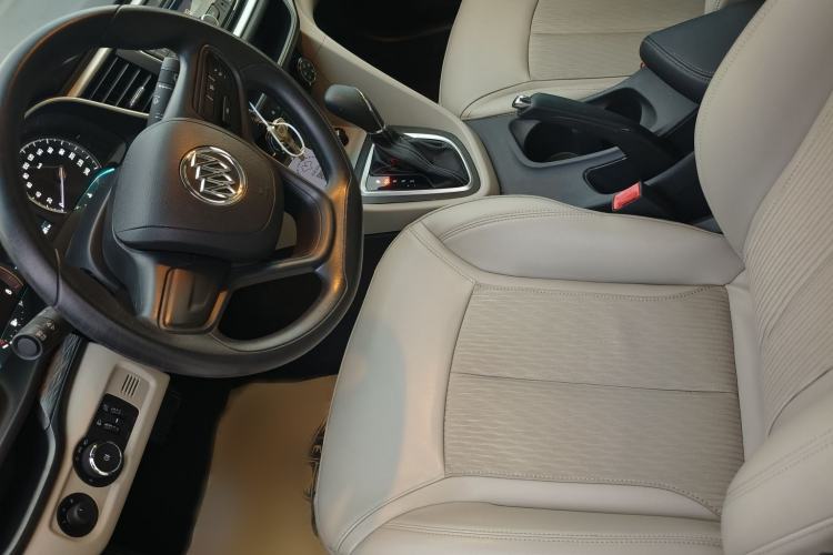 Used Buick GT 2016 15N Automatic Elite Edition Interior 1