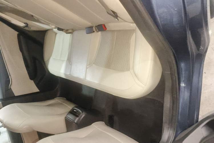 Used Buick GT 2016 15N Automatic Elite Edition Interior 3