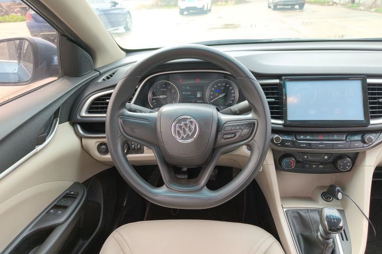 Used Buick GT 2016 15N Manual Elite Edition Steering Wheel