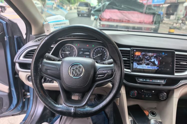 Used Buick GT 2016 15N Manual Elite Edition Steering Wheel