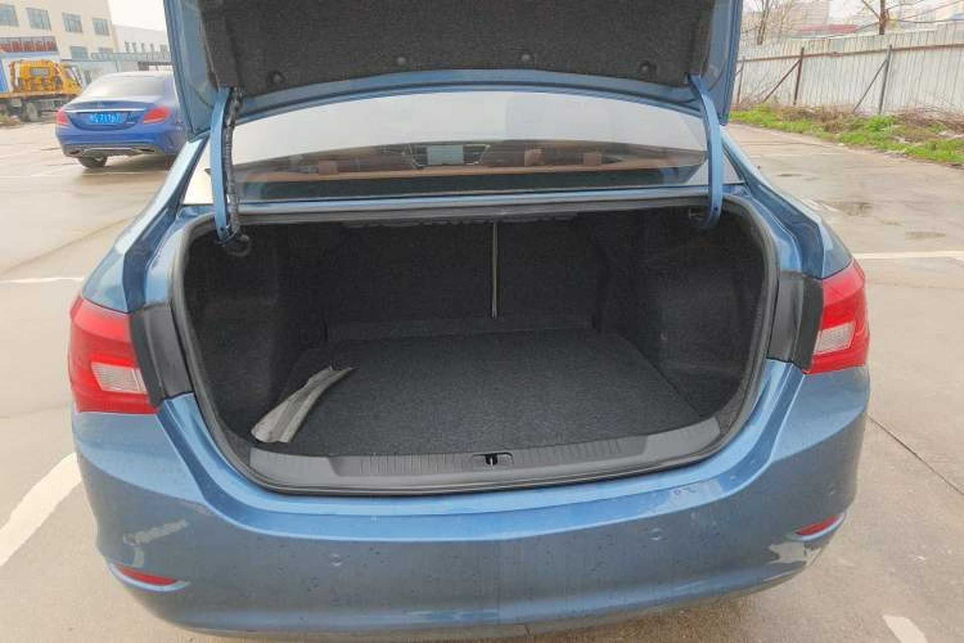 Used Buick GT 2016 15N Manual Elite Edition Trunk
