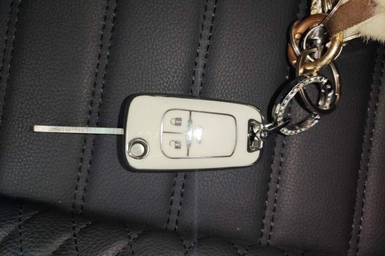 Used Buick GT 2016 15N Automatic Elite Edition Vehicle Key