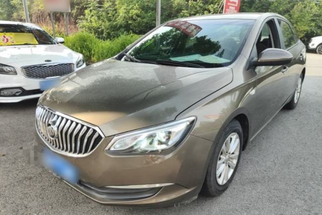 Ojetý Buick GT 2016 15N Automatic Entry-Level Trim