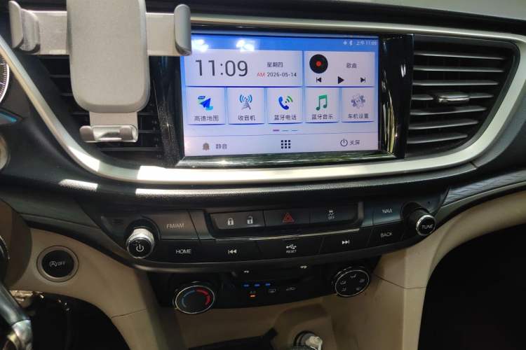 Used Buick GT 2016 15N Automatic Elite Edition Audio And AC Panel