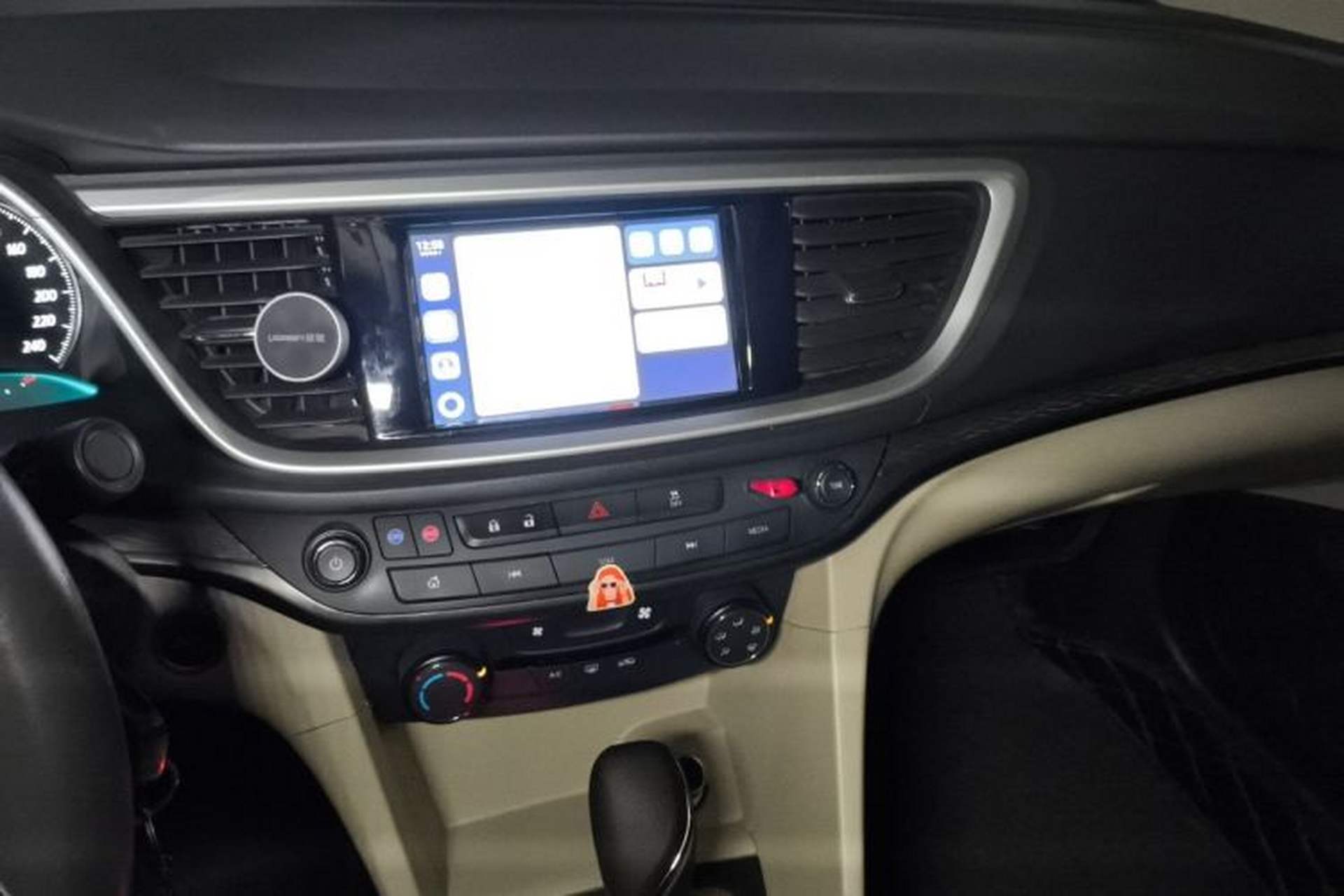 Used Buick GT 2016 15N Automatic Elite Edition Audio And AC Panel