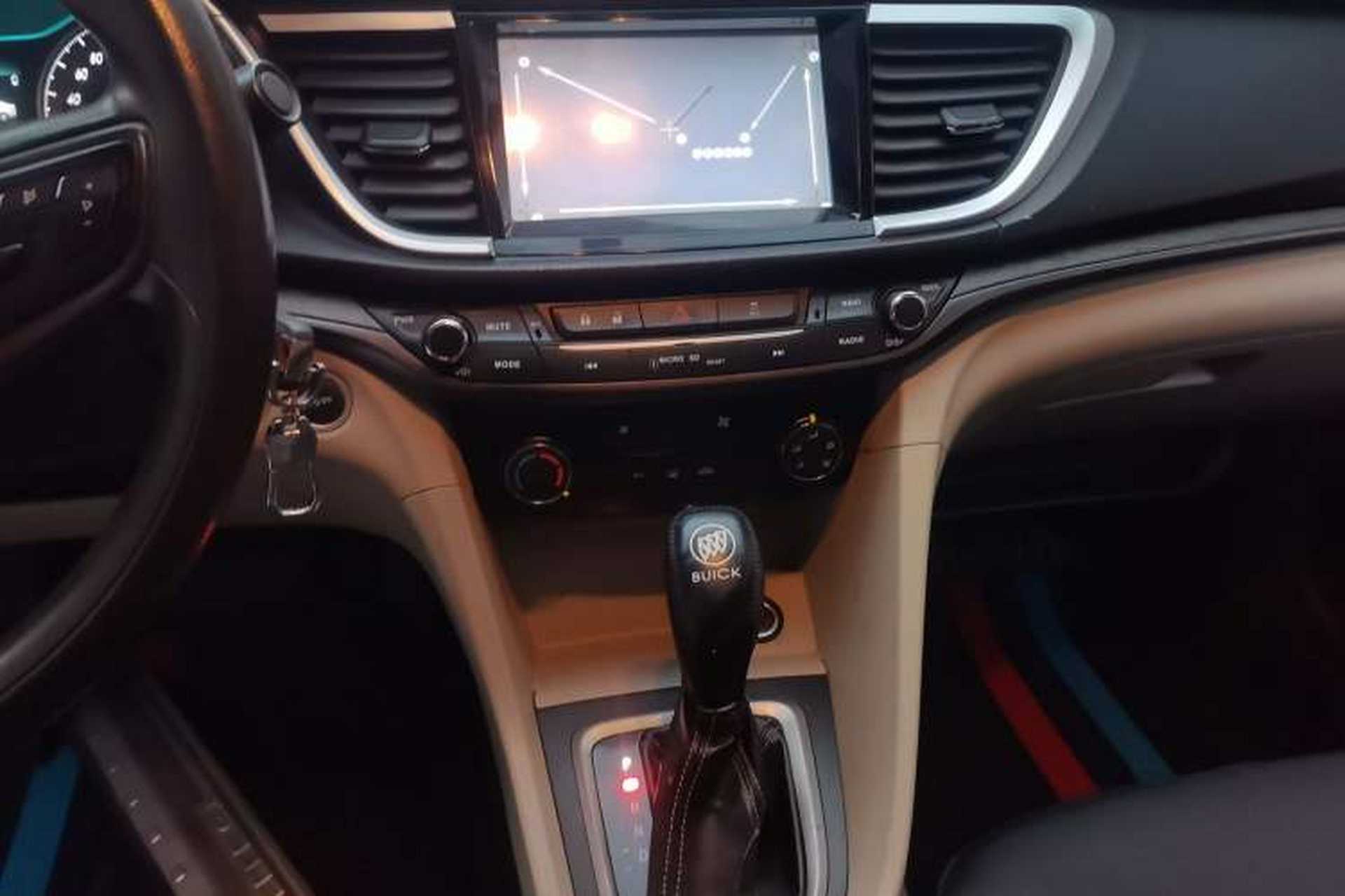 Used Buick GT 2016 15N Automatic Elite Edition Audio And AC Panel