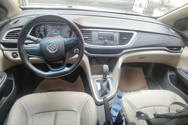 Used Buick GT 2016 15N Automatic Elite Edition Center Console