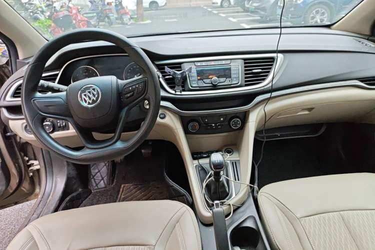 Used Buick GT 2016 15N Manual Elite Edition Center Console