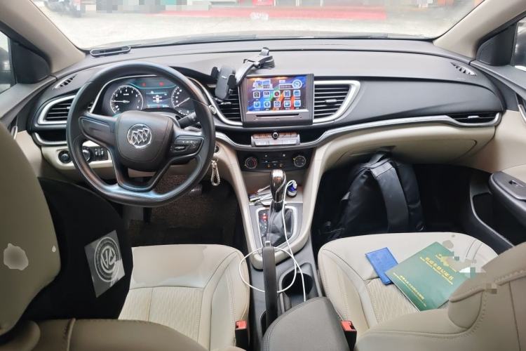 Used Buick GT 2016 15N Automatic Elite Edition Center Console