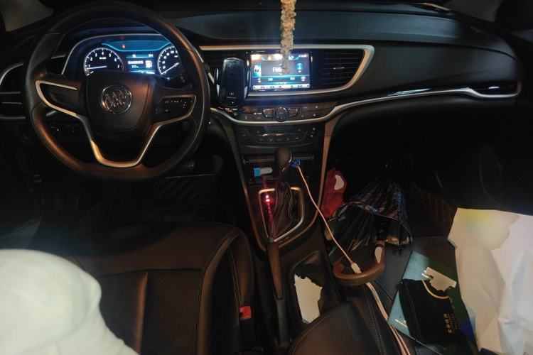 Used Buick GT 2016 15N Automatic Luxury Edition Center Console