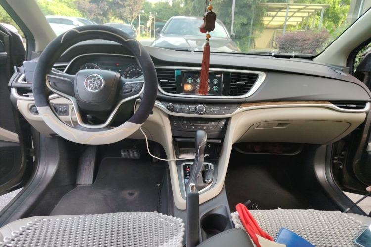 Used Buick GT 2016 15N Automatic Luxury Edition Center Console