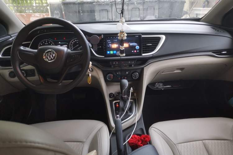 Used Buick GT 2016 15N Automatic Elite Edition Center Console