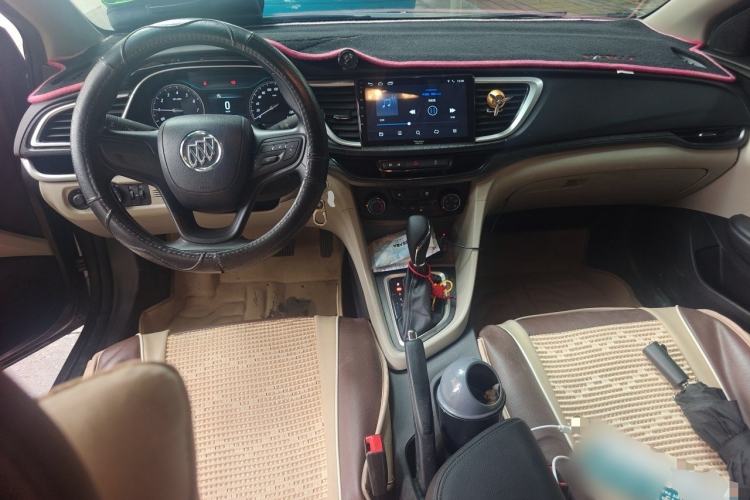 Used Buick GT 2016 15N Automatic Elite Edition Center Console