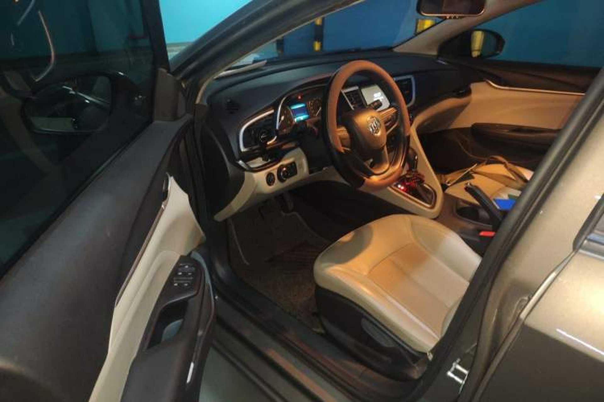 Used Buick GT 2016 15N Automatic Luxury Edition Driver Seat
