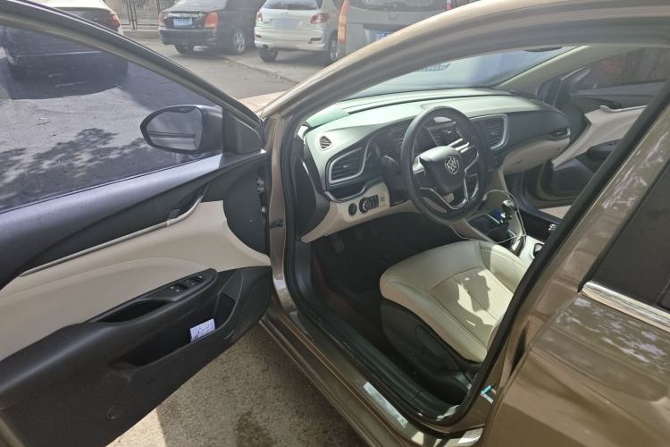 Used Buick GT 2016 15N Manual Elite Edition Driver Seat