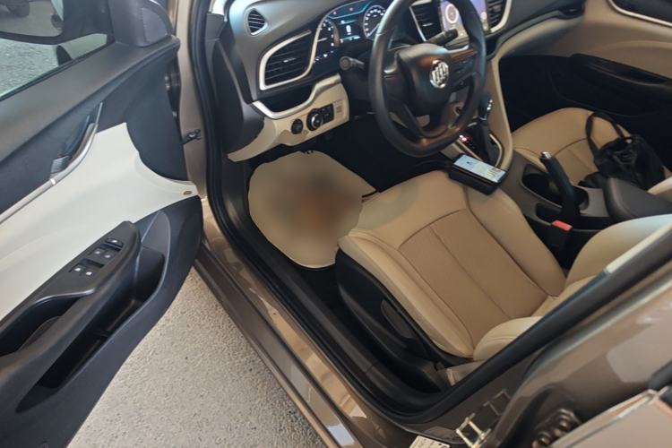 Used Buick GT 2016 15N Automatic Elite Edition Driver Seat