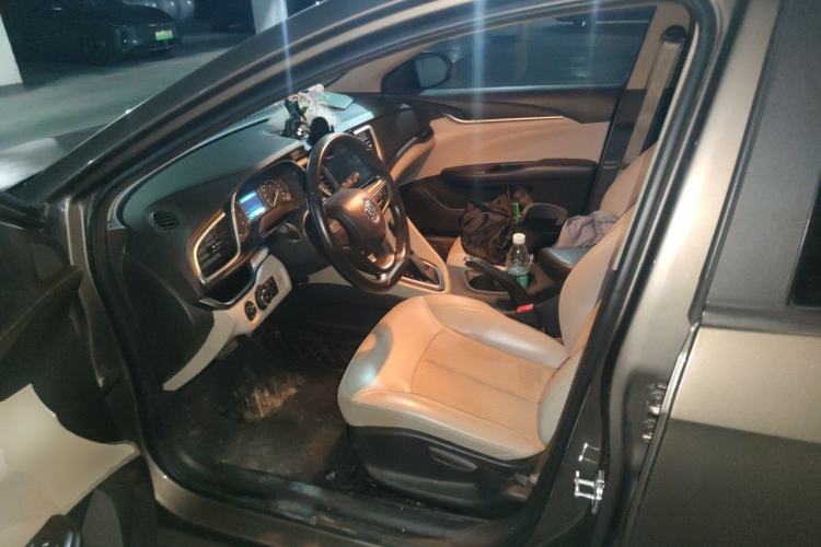 Used Buick GT 2016 15N Automatic Elite Edition Driver Seat
