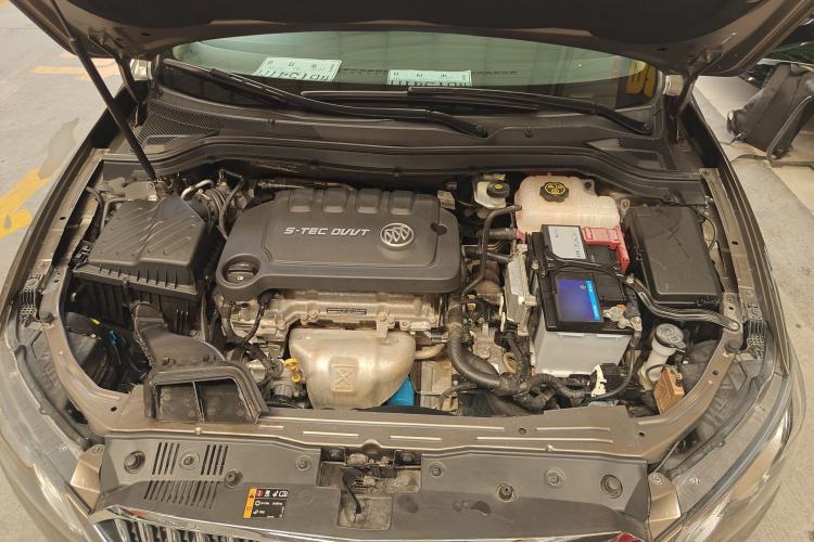 Used Buick GT 2016 15N Automatic Elite Edition Engine Bay