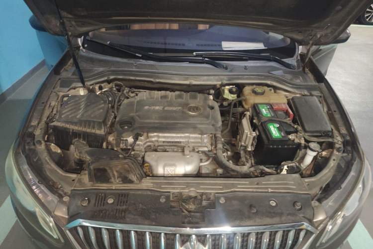 Used Buick GT 2016 15N Automatic Luxury Edition Engine Bay