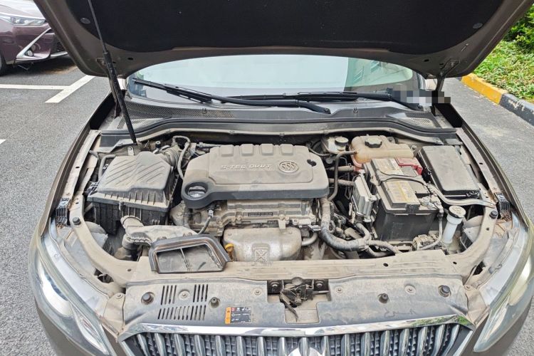 Used Buick GT 2016 15N Manual Elite Edition Engine Bay