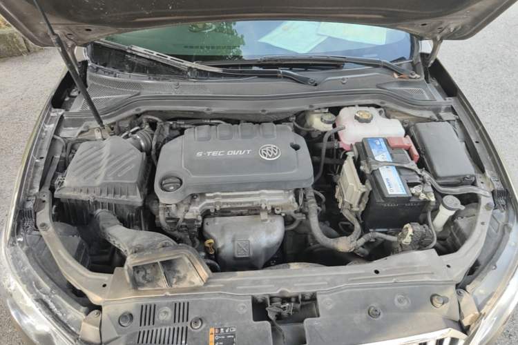 Used Buick GT 2016 15N Automatic Entry-Level Trim Engine Bay