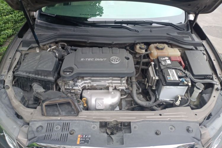 Used Buick GT 2016 15N Automatic Elite Edition Engine Bay