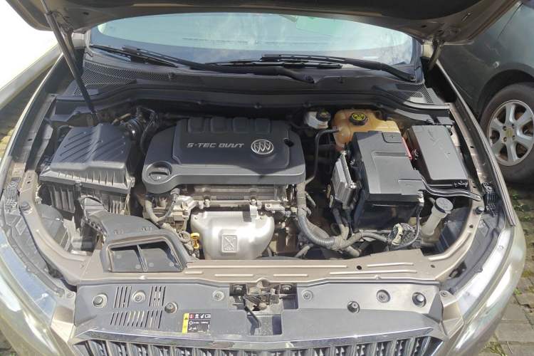 Used Buick GT 2016 15N Automatic Luxury Edition Engine Bay