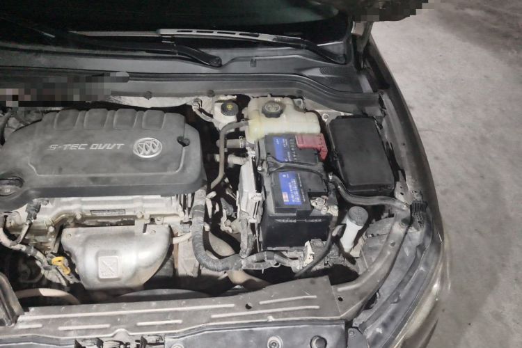 Used Buick GT 2016 15N Manual Elite Edition Engine Bay Left