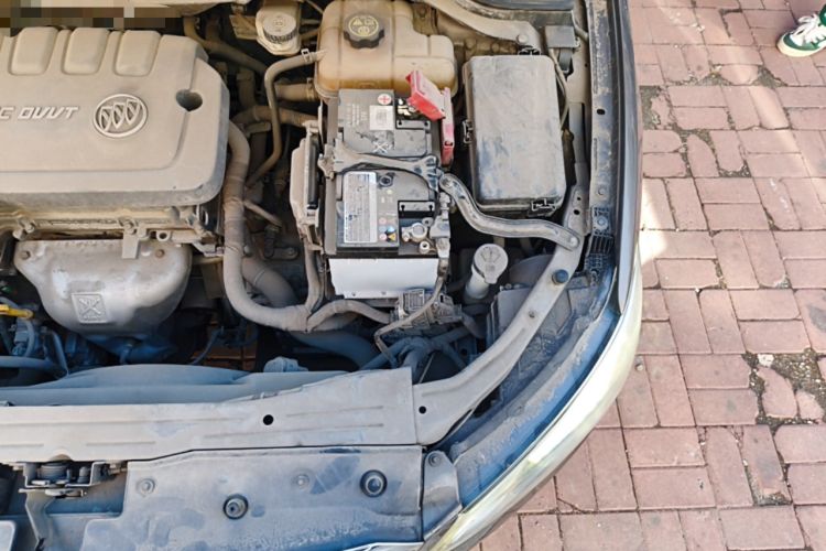 Used Buick GT 2016 15N Automatic Elite Edition Engine Bay Left