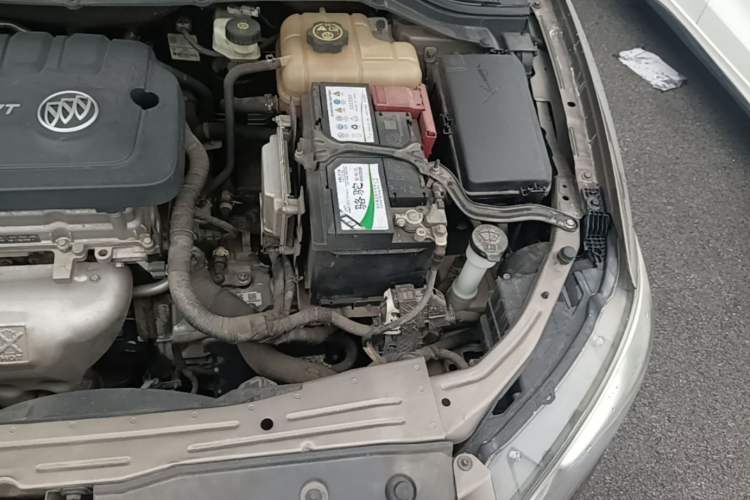 Used Buick GT 2016 15N Automatic Elite Edition Engine Bay Left