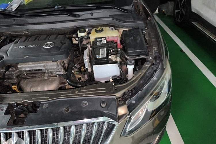 Used Buick GT 2016 15N Automatic Luxury Edition Engine Bay Left