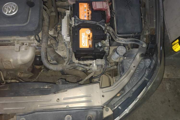 Used Buick GT 2016 15N Automatic Luxury Edition Engine Bay Left