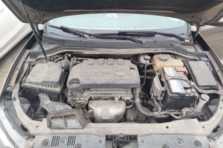 Used Buick GT 2016 15N Manual Elite Edition Engine Bay