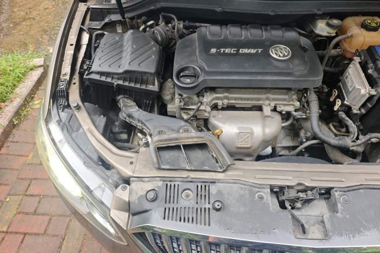 Used Buick GT 2016 15N Automatic Elite Edition Engine Bay Right
