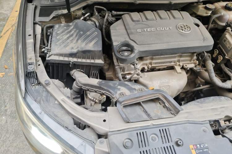 Used Buick GT 2016 15N Automatic Elite Edition Engine Bay Right