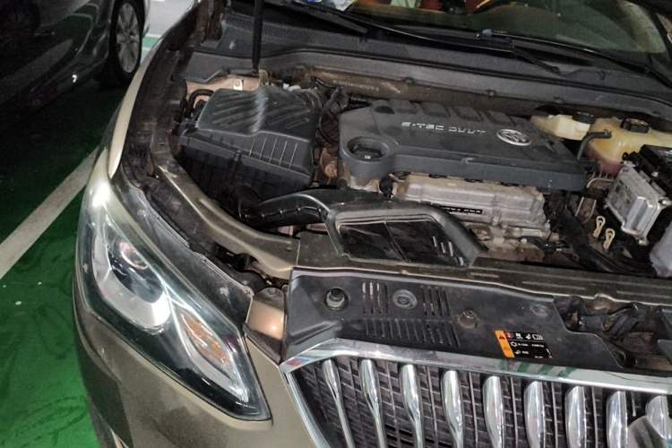 Used Buick GT 2016 15N Automatic Luxury Edition Engine Bay Right