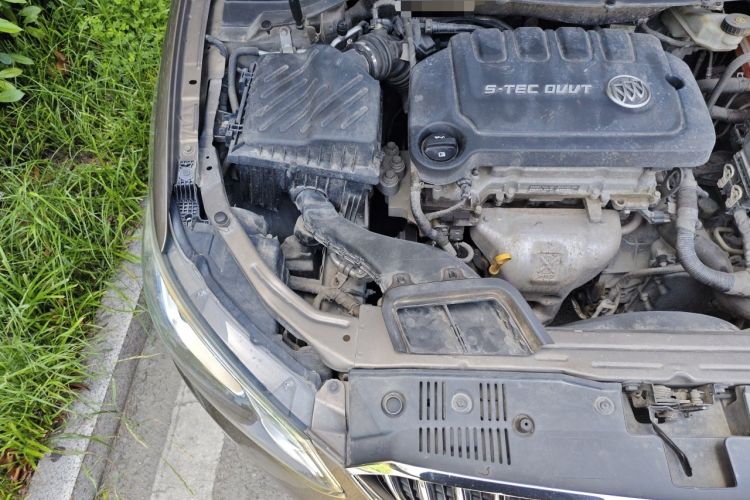 Used Buick GT 2016 15N Automatic Entry-Level Trim Engine Bay Right
