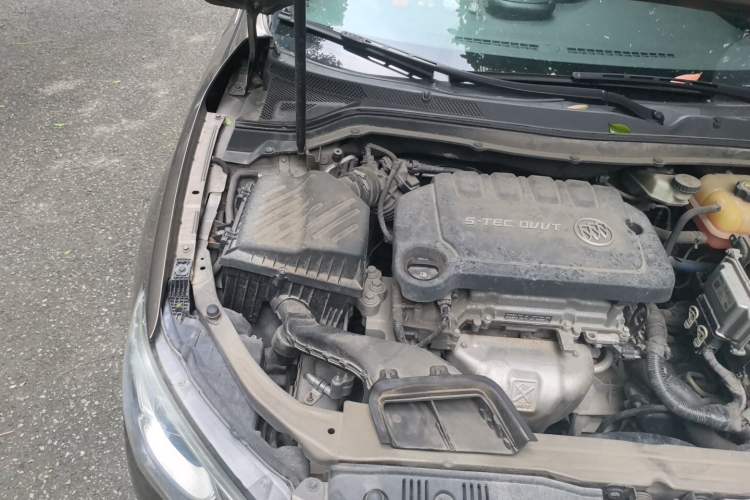 Used Buick GT 2016 15N Automatic Elite Edition Engine Bay Right