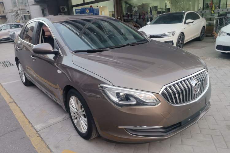 Used Buick GT 2016 15N Automatic Elite Edition Front Right 45 Deg