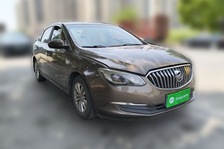 Used Buick GT 2016 15N Automatic Entry-Level Trim Front Right 45 Deg